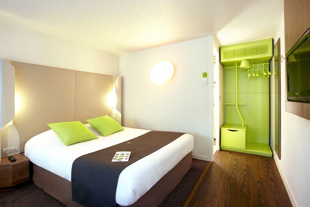 ก็องปานีล ลียง เอต์ แอโรปอร์ต แซ็ง เอกซูเปรี Hotel แซ็งต์-โลรองต์-เดอ-มูร์ ภายนอก รูปภาพ