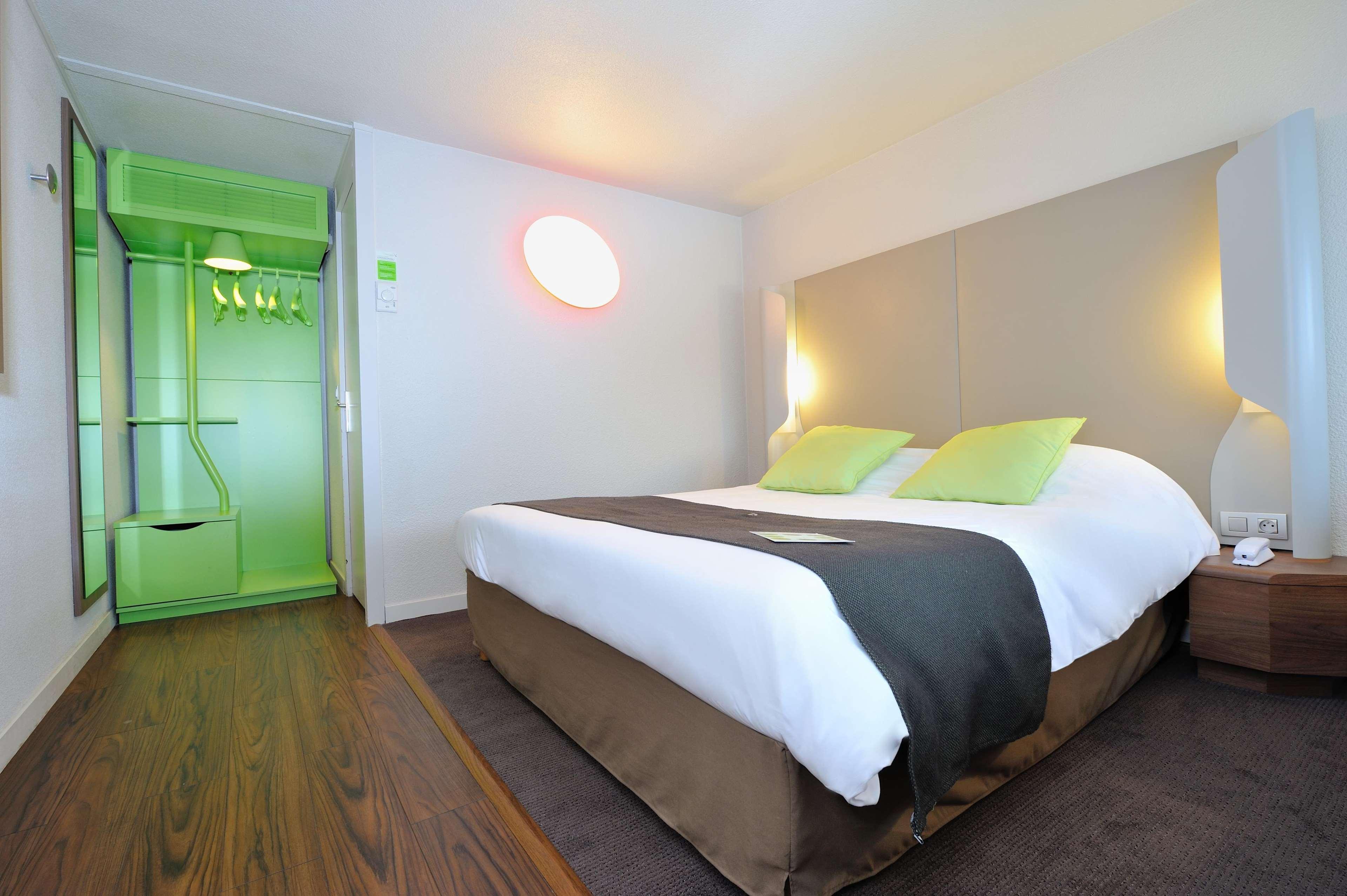 ก็องปานีล ลียง เอต์ แอโรปอร์ต แซ็ง เอกซูเปรี Hotel แซ็งต์-โลรองต์-เดอ-มูร์ ภายนอก รูปภาพ